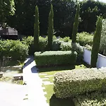 Bed & Breakfast Castoria 4*