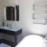 Castoria Bed & Breakfast