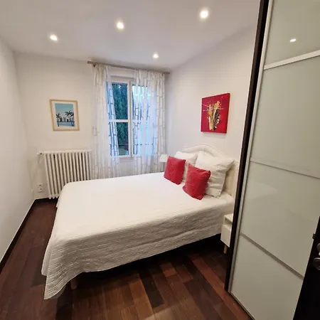 Bed & Breakfast Castoria 4*