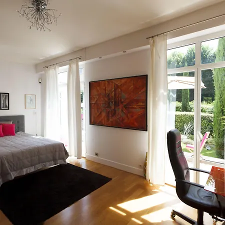 Bed & Breakfast Castoria 4*