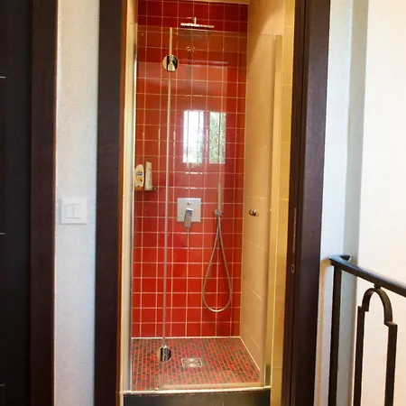 Castoria סן-ז'רמן-אן-לה